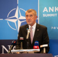 Premiér Babiš na summitu NATO: V příštím roce navýšíme rozpočet na obranu o 36 miliard Kč a dosáhneme 2 % HDP